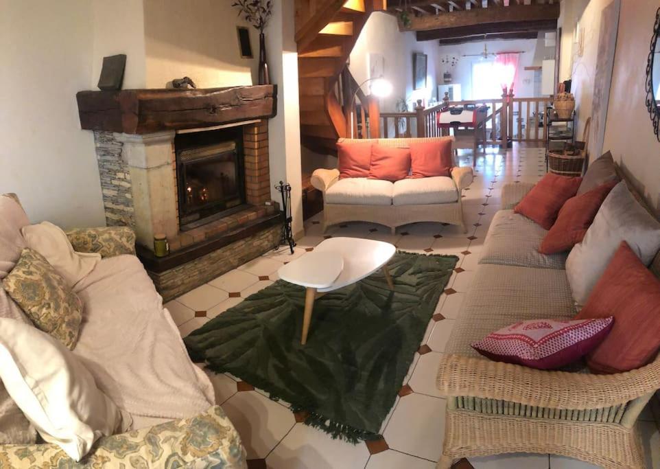 Maison Cosy Et Conviviale, Le B7 Besset ภายนอก รูปภาพ
